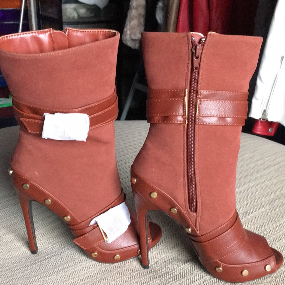 Booties - Picture 3 of 3